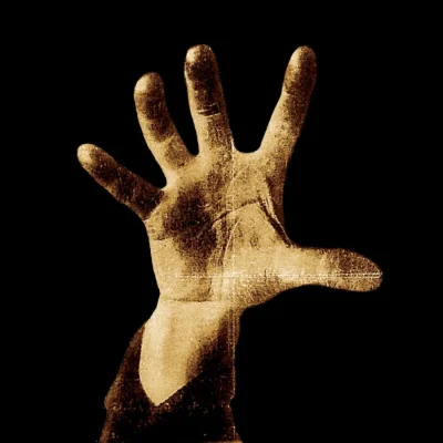 Imagem da capa do álbum System of A Down do System of A Down